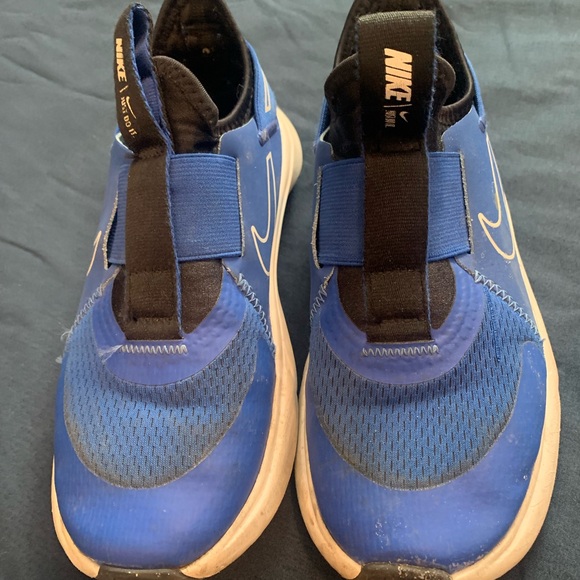 Nike Boys Running Shoes - Picture 2 of 2